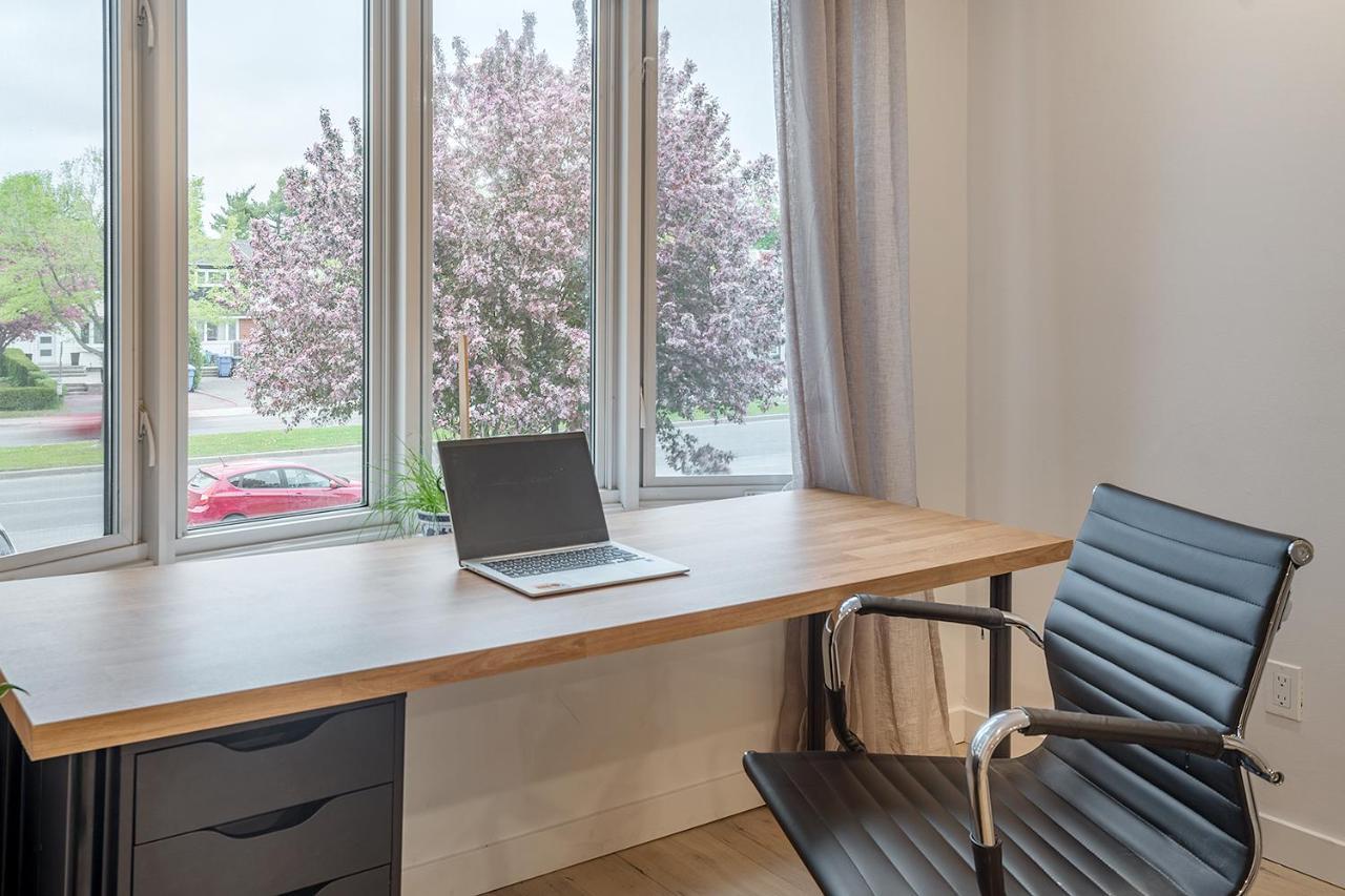 Free Parking Prime Location New Modern Condo Броссар Екстер'єр фото